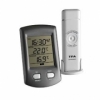 Цифровой термометр-часы TFA 30303410 с беспроводным  датчиком температуры.